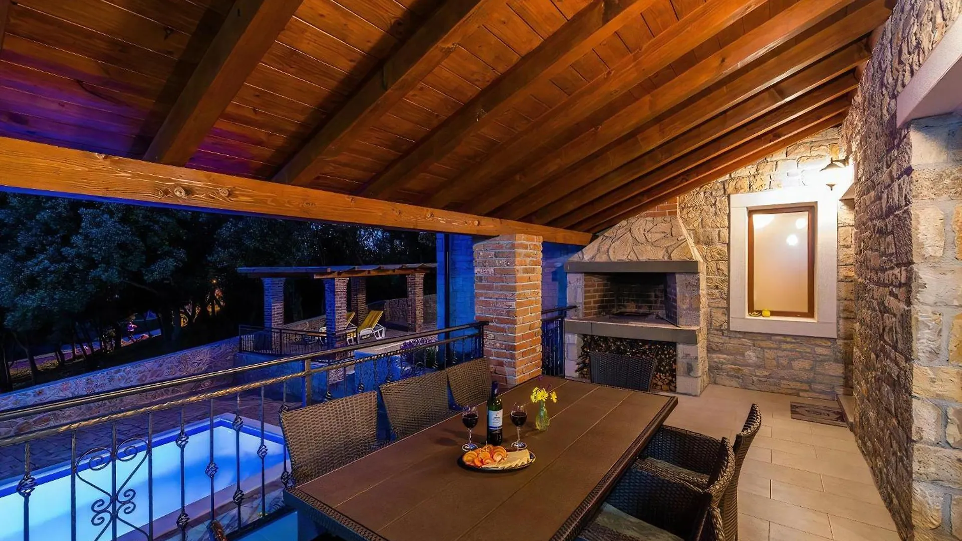 בית נופש פוסדריה Ferienvilla Roko Mit Pool Und Meerblick