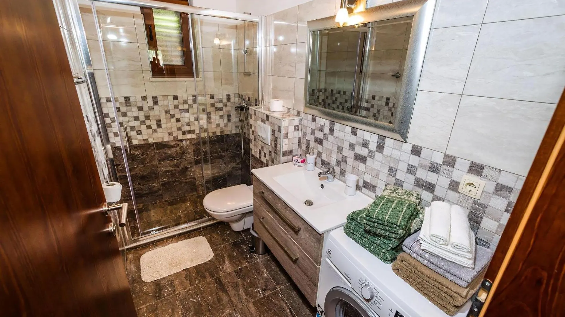 בית נופש פוסדריה Ferienvilla Roko Mit Pool Und Meerblick קרואטיה